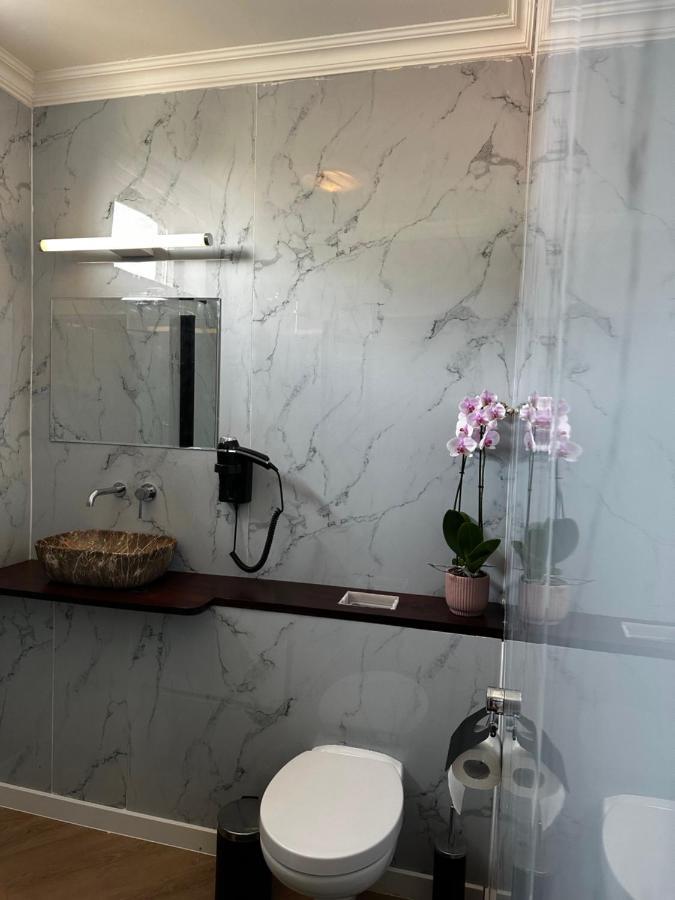 D10 Apartments Μπρέντα Εξωτερικό φωτογραφία